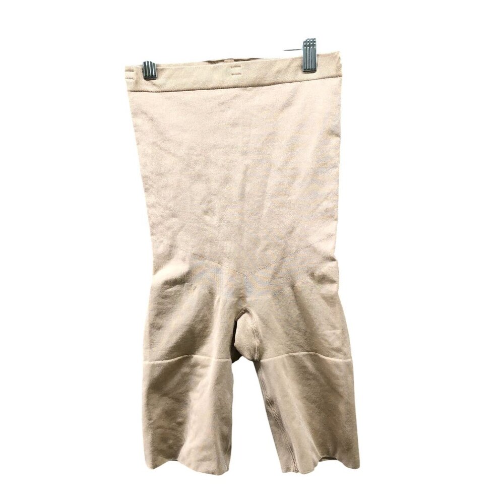 Spanx High Waisted Mid‎ Thigh Shaping Shorts Womens M Beige Seamless Shapewear